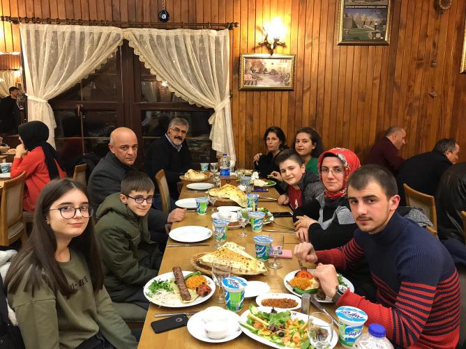 Çakır, Halk Ekmek çalışanlarıyla buluştu