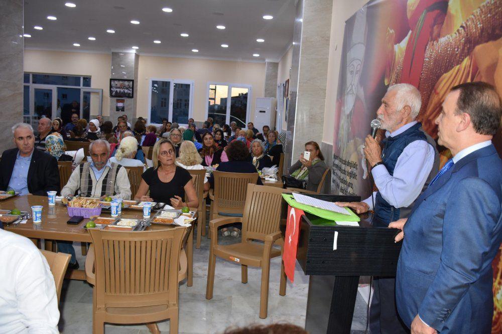 Işıklar Alevi Hemşerilerine İftar Verdi