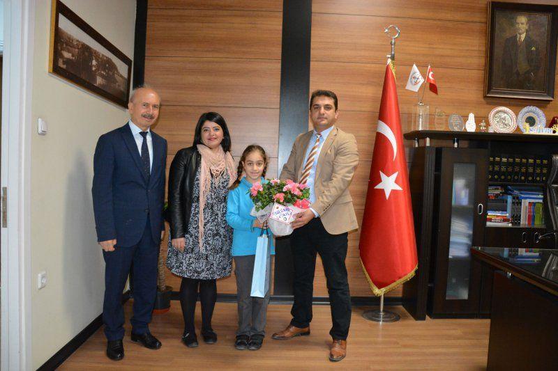 Makam koltuğu Elifnurun oldu