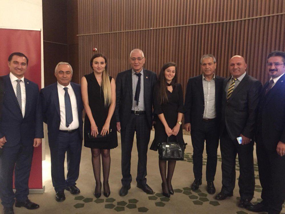 Çizgi Kolejine Eğitimde Başarı Ödülü