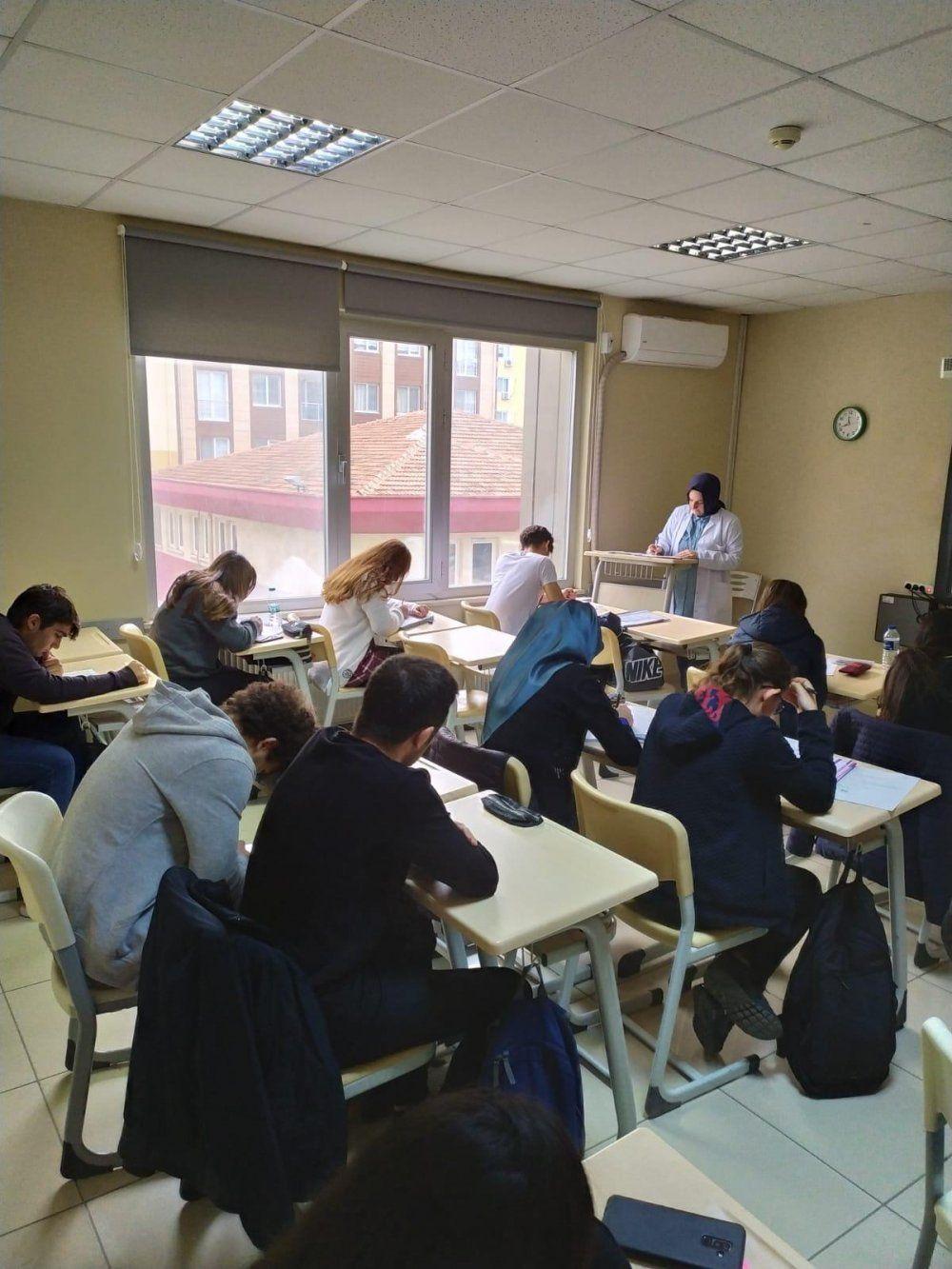 Birey Özel Öğretim Kursundan Mehmetçiklere mektup