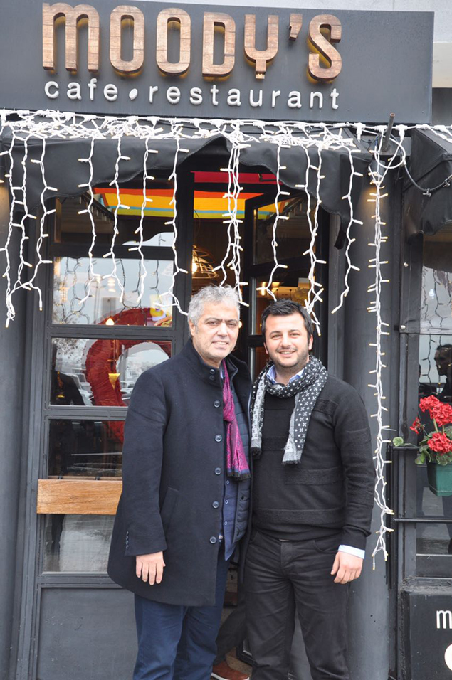 Moodys Cafe Efsaneler Burada