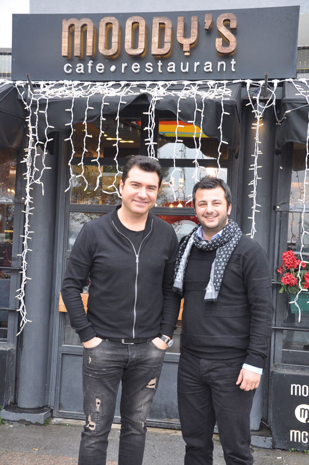 Moodys Cafe Efsaneler Burada