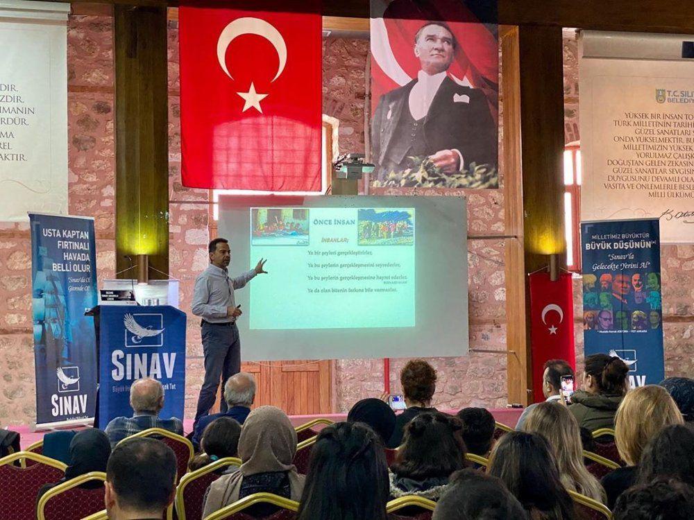 Nasuh Mahruki, Silivrili öğrencilerle buluştu