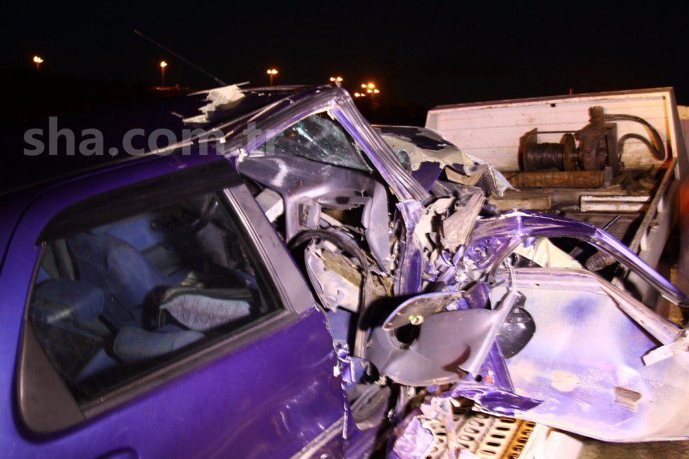 Çeltik yolunda feci kaza 3 ağır yaralı