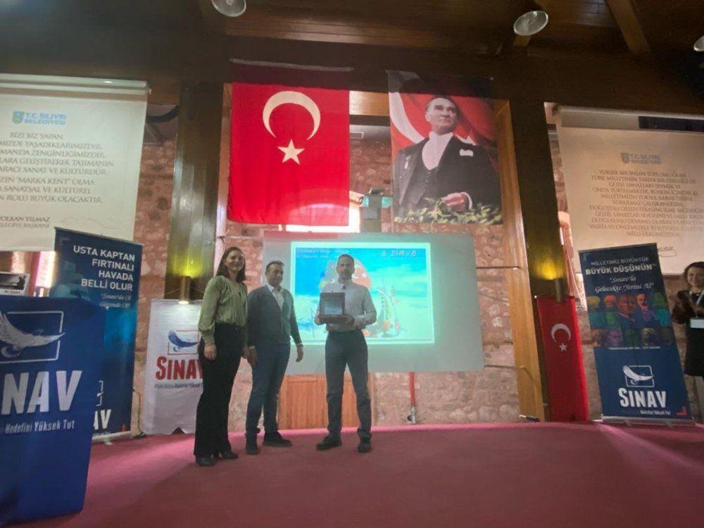 Nasuh Mahruki, Silivrili öğrencilerle buluştu