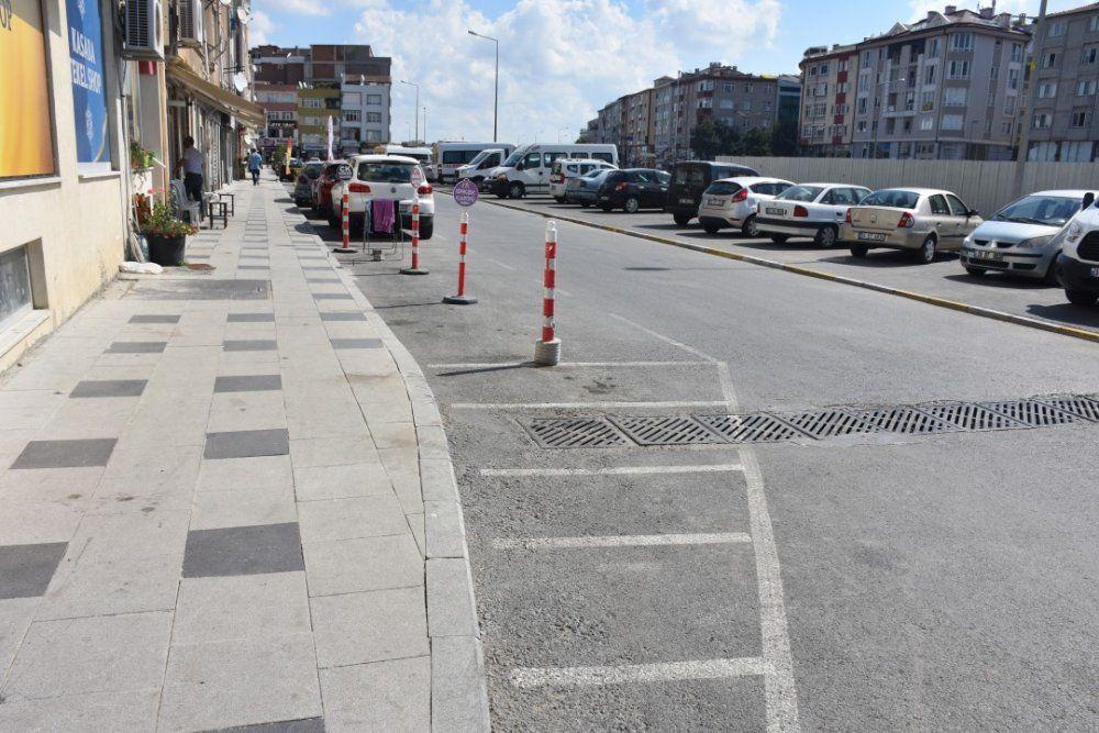 Eski Sanayi'de Tretuvar çalışmaları