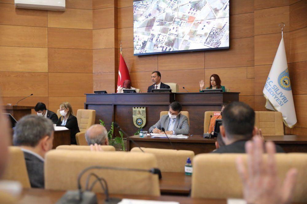 Silivri Belediyesi Hizmetlere Devam Ediyor